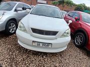 Toyota Harrier 2.4 2011 White for sale