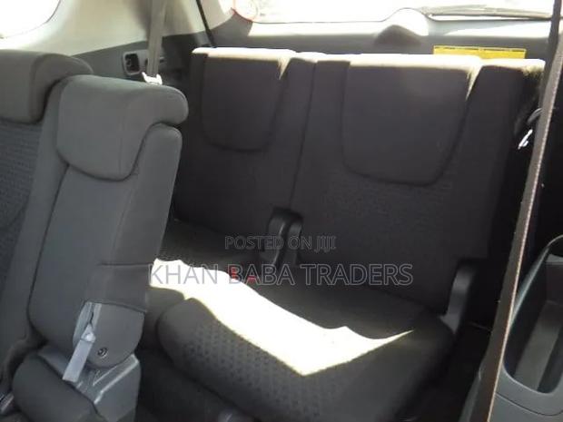 Toyota Vanguard 2012 Black