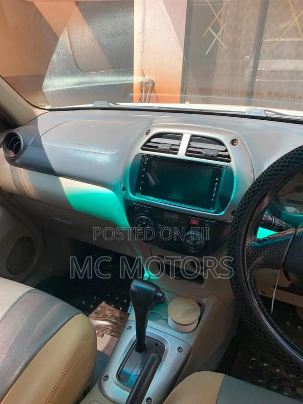 Toyota RAV4 2005 Silver