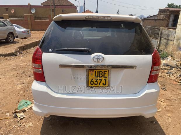 Toyota Wish 2009 White