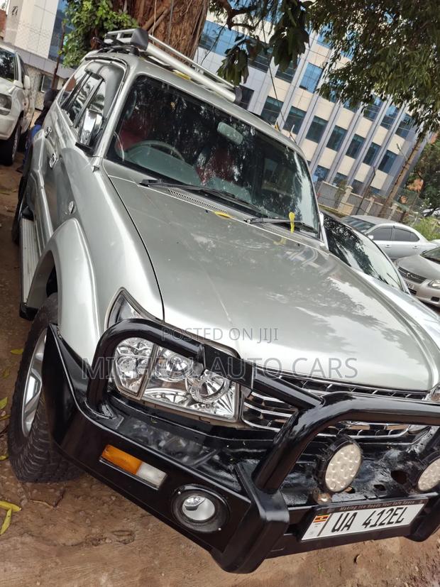 Toyota Land Cruiser Prado 1989 Silver