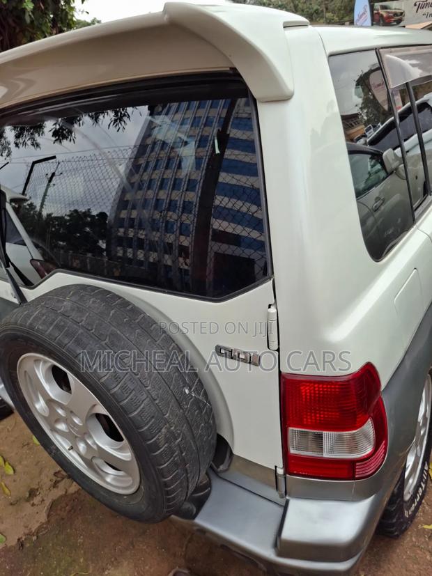 Mitsubishi Pajero IO 2005 Silver