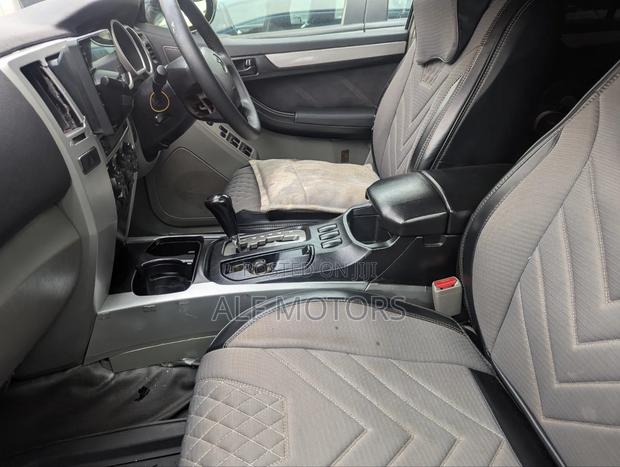 Toyota Hilux Surf 2007 Black