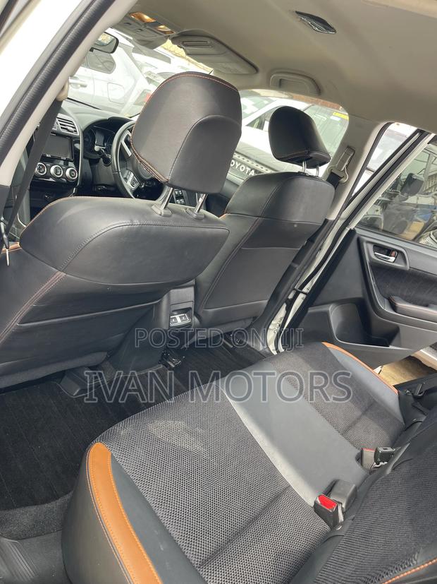Subaru Forester 2018 White