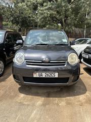 Toyota Sienta 2010 Gray for sale