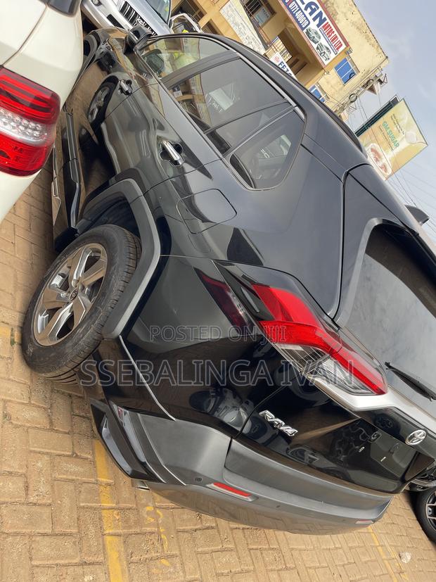 Toyota RAV4 2020 Black
