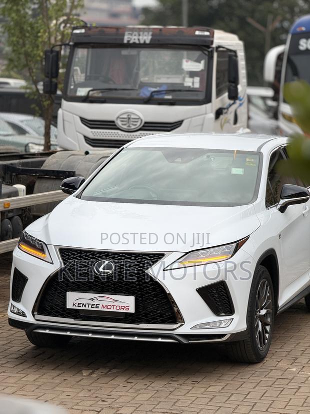 Lexus RX 300 4WD 2020 White