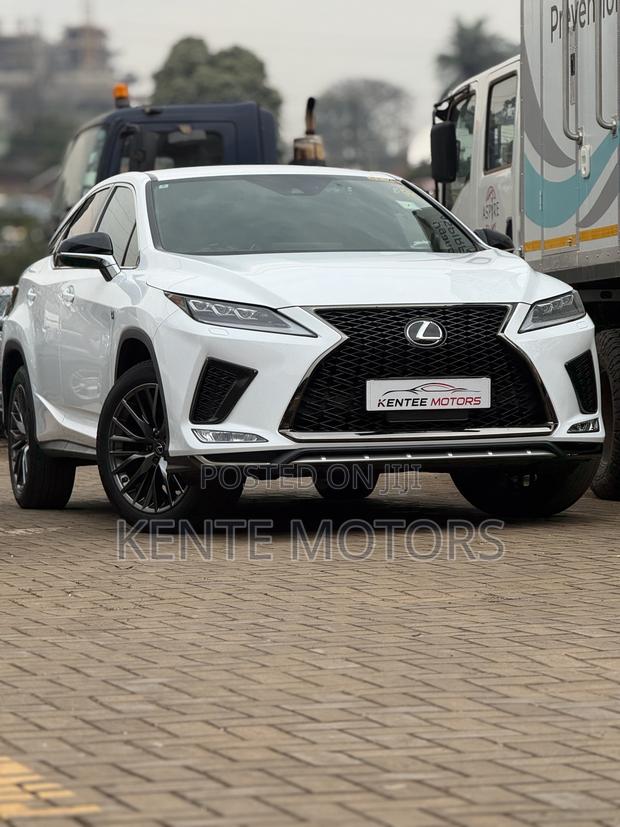 Lexus RX 300 4WD 2020 White