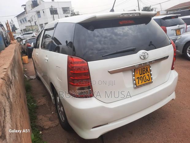 Toyota Wish 2008 White