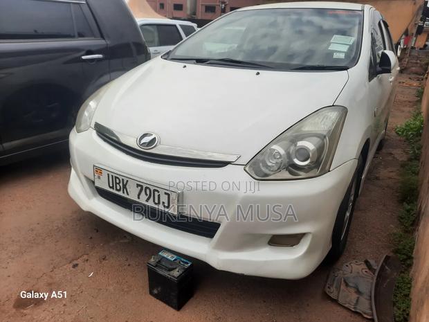 Toyota Wish 2008 White