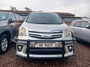Toyota Noah 2.0 143hp FWD (8 Seater) 2011 Silver for sale