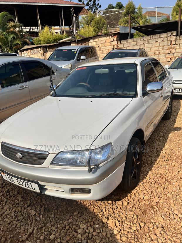 Toyota Corona Premio 1.8 FWD 2000 Silver