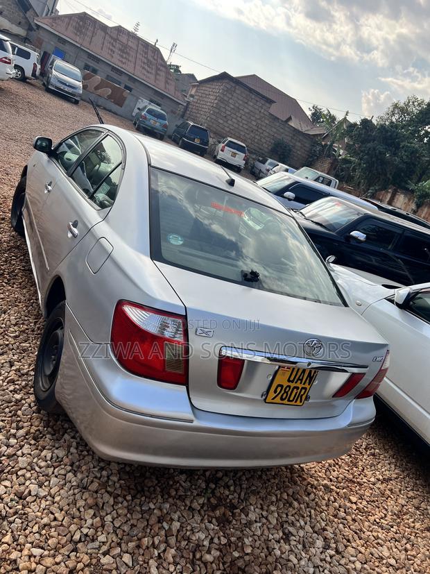 Toyota Premio 1.8 AWD 2004 Silver