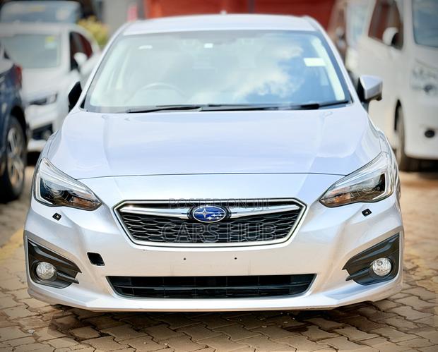Subaru Impreza 2.0i AWD Hatchback 2017 Silver