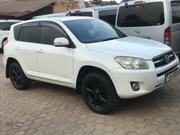 Toyota RAV4 2009 White for sale