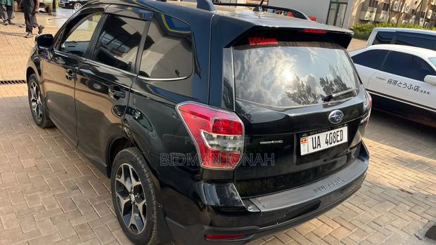Subaru Forester 2015 Black