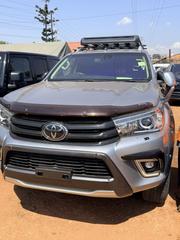 Toyota Hilux 2018 Silver for sale