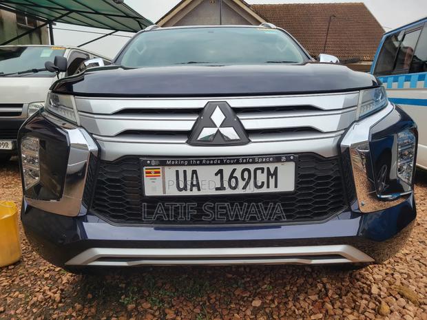 Mitsubishi Pajero V90 2.8 GL 2020 Blue