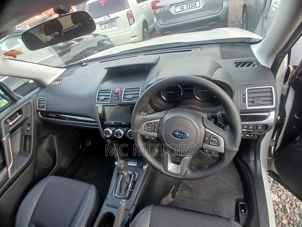 Subaru Forester 2017 White