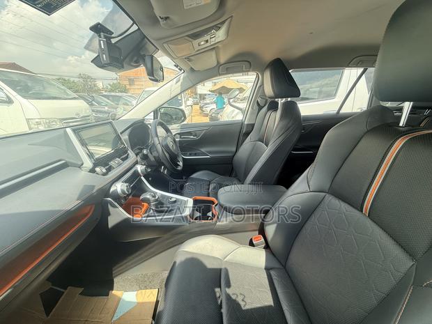 Toyota RAV4 2018 Green