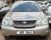 Toyota Harrier 2.4 2011 Gold for sale