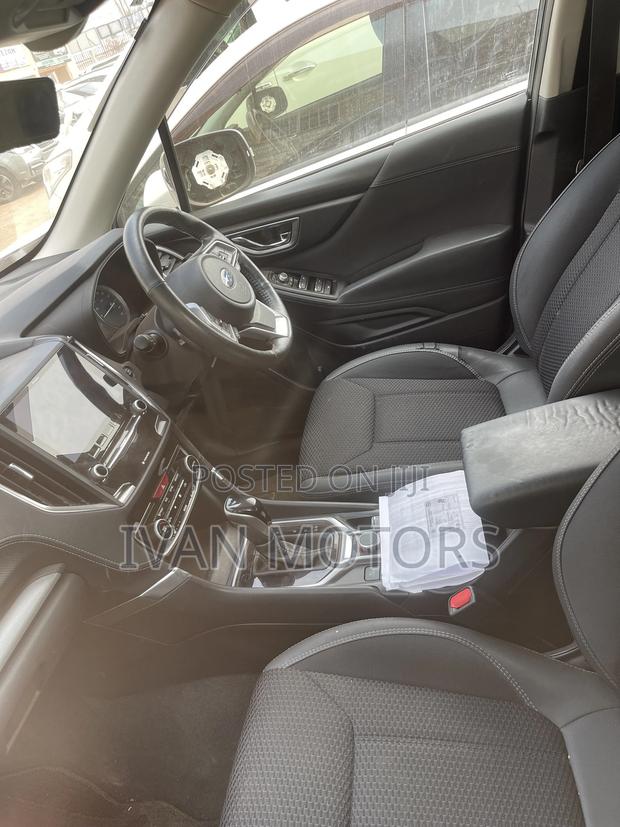 Subaru Forester 2018 Black