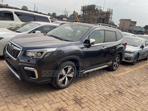 Subaru Forester 2018 Black