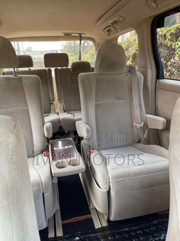 Toyota Alphard 2010 White