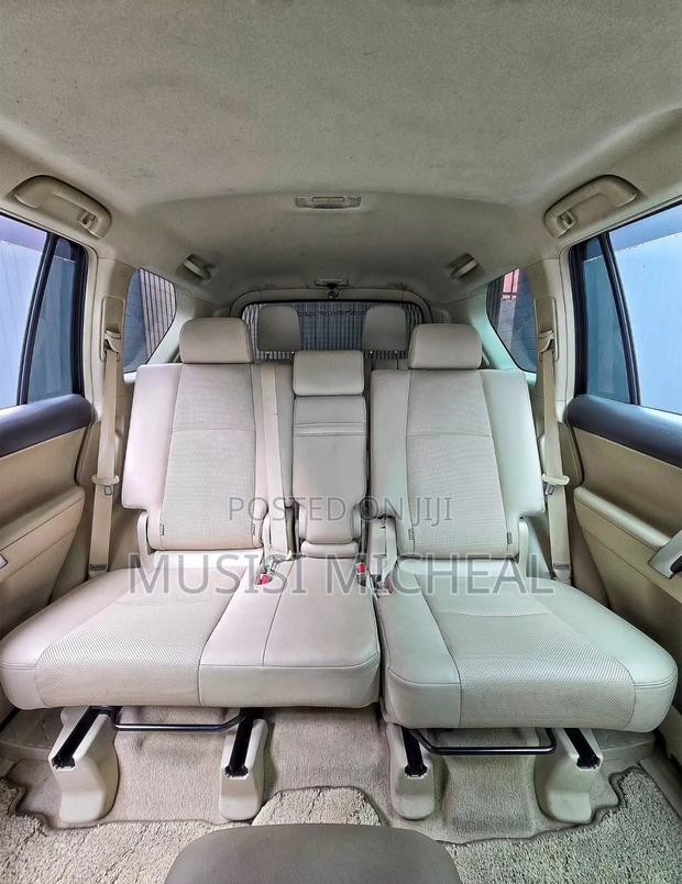 Toyota Land Cruiser Prado 2.8 2021 Blue