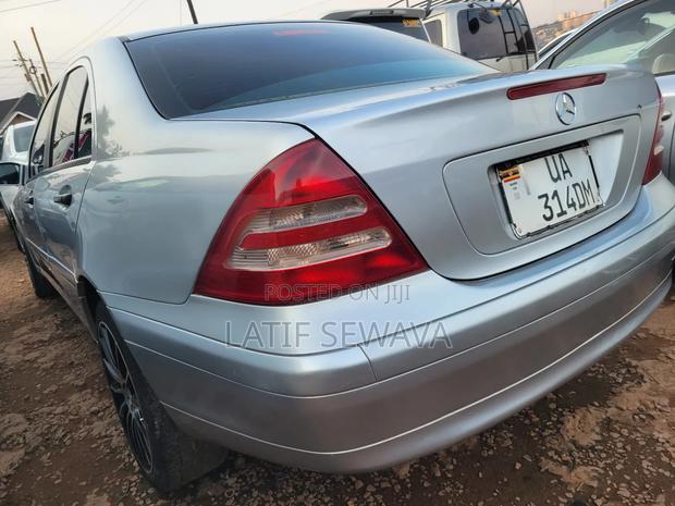 Mercedes-Benz C180 2002 Silver