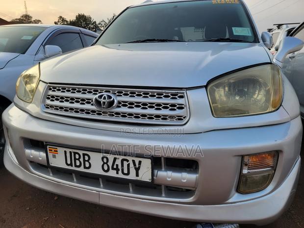 Toyota RAV4 Automatic 2003 Silver
