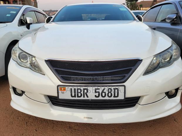 Toyota Mark X 2.5 AWD 2010 White