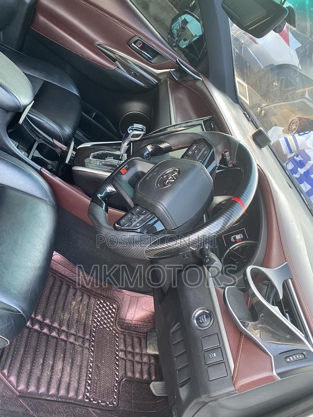 Toyota Harrier 2.0 2015 White