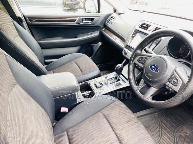 Subaru Outback 2016