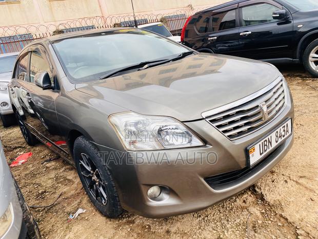 Toyota Premio 2010