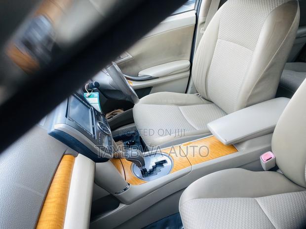 Toyota Premio 2010