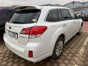 Subaru Outback 2.5i 2011 White for sale
