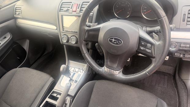 Subaru Outback 2.5i 2011 White