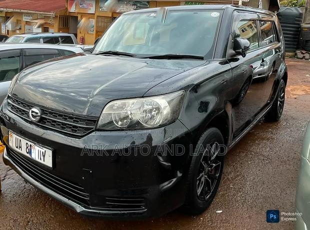 Toyota Rumion 1.5 FWD 2023 Maroon