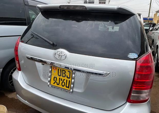 Toyota Wish 2008 Silver