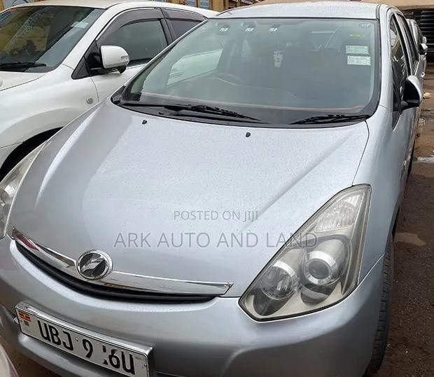 Toyota Wish 2008 Silver