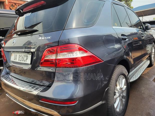 Mercedes-Benz M Class ML350 4MATIC 4dr SUV AWD (3.5L 6cyl 7A) 2015