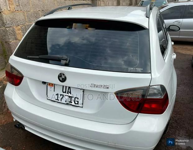 BMW 325i 2004 White