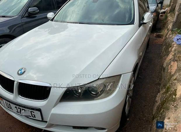 BMW 325i 2004 White