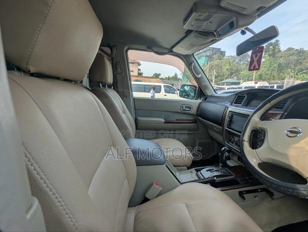 Toyota Land Cruiser Prado 2001 White