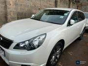 Subaru Outback 2012 White for sale