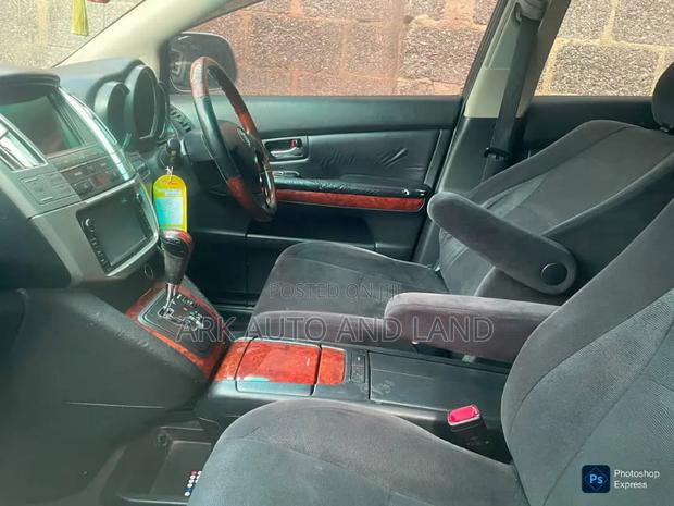 Toyota Harrier 2006 Silver