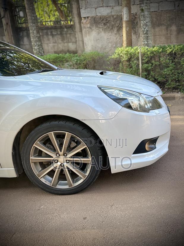 Subaru Legacy 2011 White
