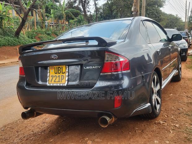 Subaru Legacy 2010