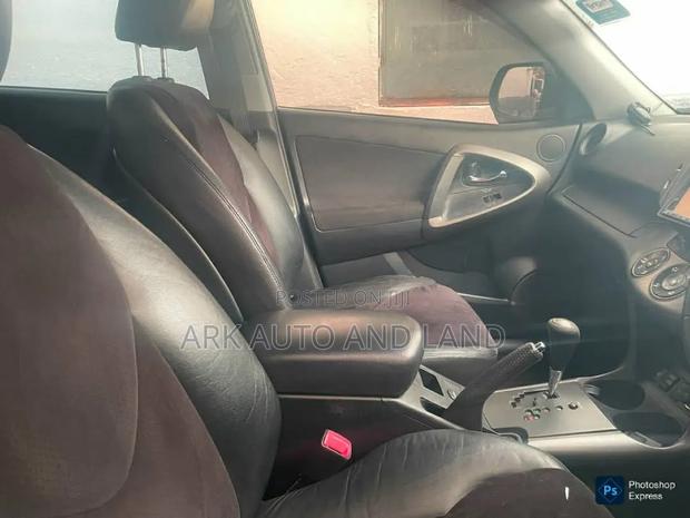 Toyota Vanguard 2009 Black